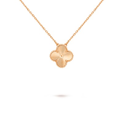 VAN CLEEF ARPELS VINTAGE ALHAMBRA PENDANT - ROSE GOLD VAN CLEEF ARPELS VINTAGE ALHAMBRA PENDANT - ROSE GOLD